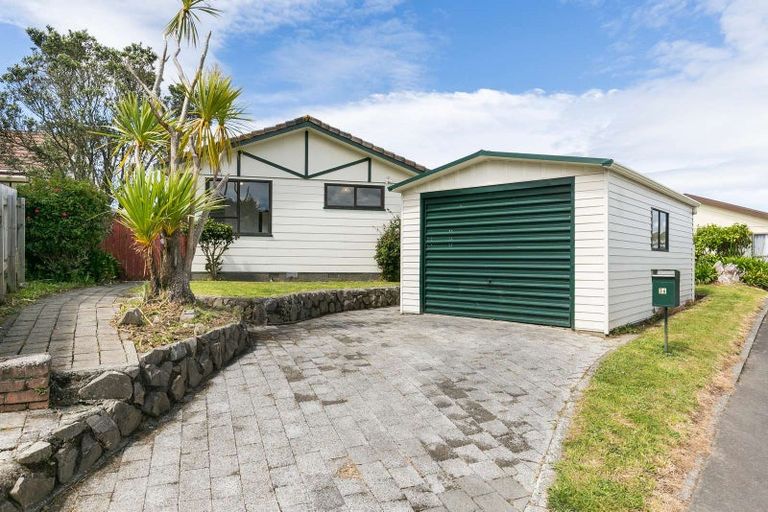 Photo of property in 36 Dominica Crescent, Grenada Village, Wellington, 6037