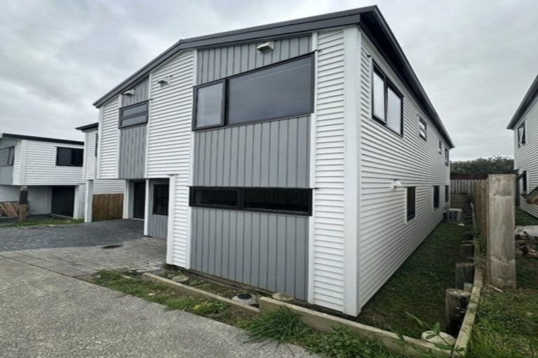 Photo of property in 44b Friesian Drive, Mangere, Auckland, 2022