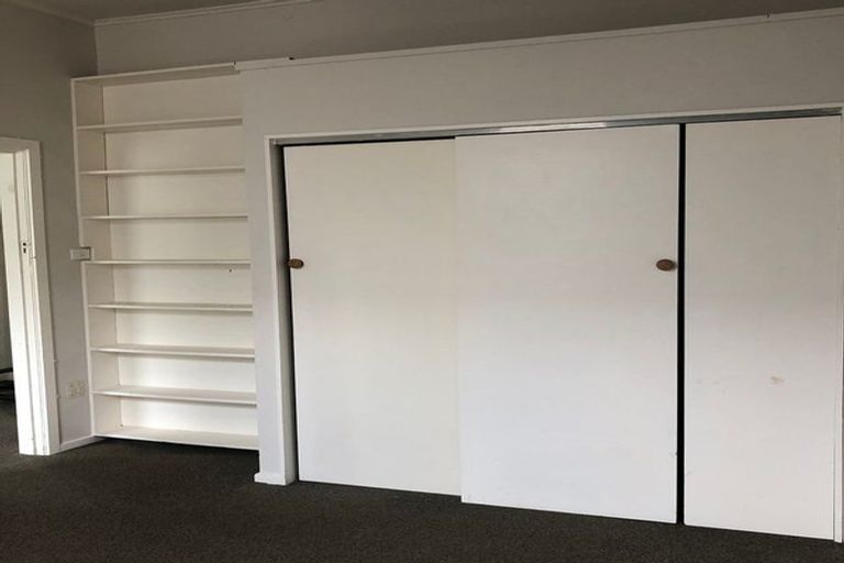 Photo of property in 21 Disley Street, Highbury, Wellington, 6012