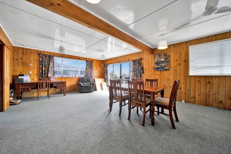 Photo of property in 23 Pacey Avenue, Hawera, 4610