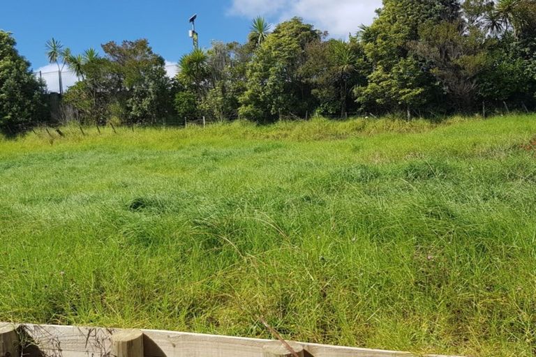 Photo of property in 4 Kahu Close, Orewa, 0931