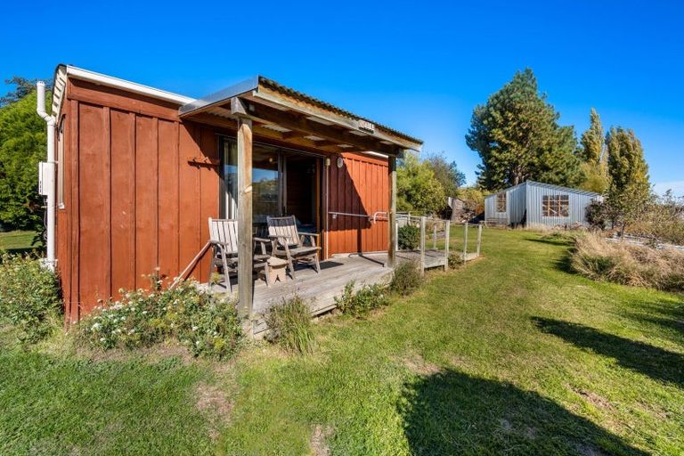 Photo of property in The Crows Nest Backpackers, 3365 Ida Valley-omakau Road, Oturehua, 9387