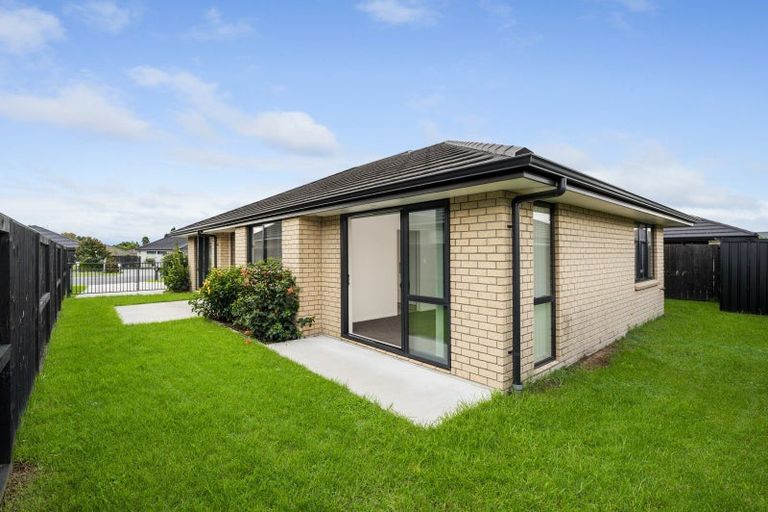 Photo of property in 25 Fearnley Grove, Pyes Pa, Tauranga, 3112