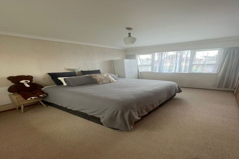 Photo of property in 10 Fraser Road, Papatoetoe, Auckland, 2025