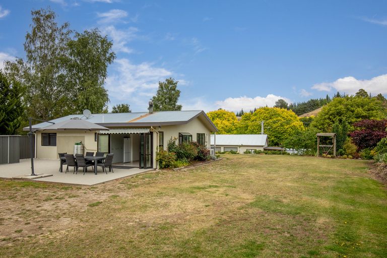 Photo of property in 44 Letts Gully Road, Letts Gully, Alexandra, 9393