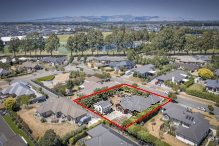 Photo of property in 6 Cameron Crescent, Rolleston, 7614