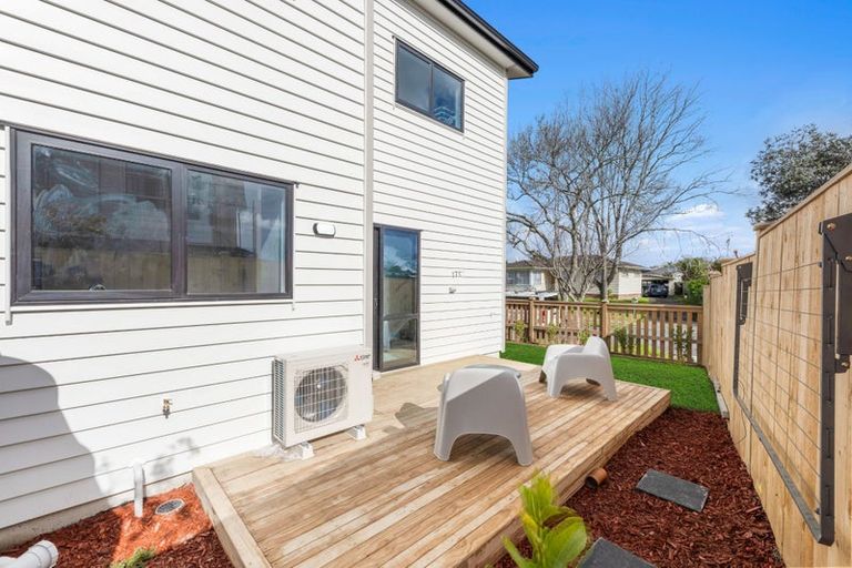 Photo of property in 28a Studfall Street, Pakuranga Heights, Auckland, 2010