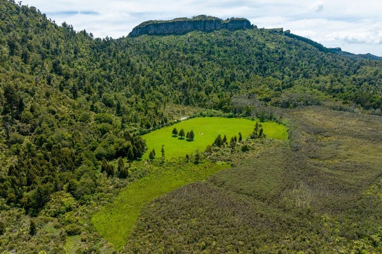 Photo of property in Wetland View Park, 115 Snake Creek Road, Mangarakau, Collingwood, 7073