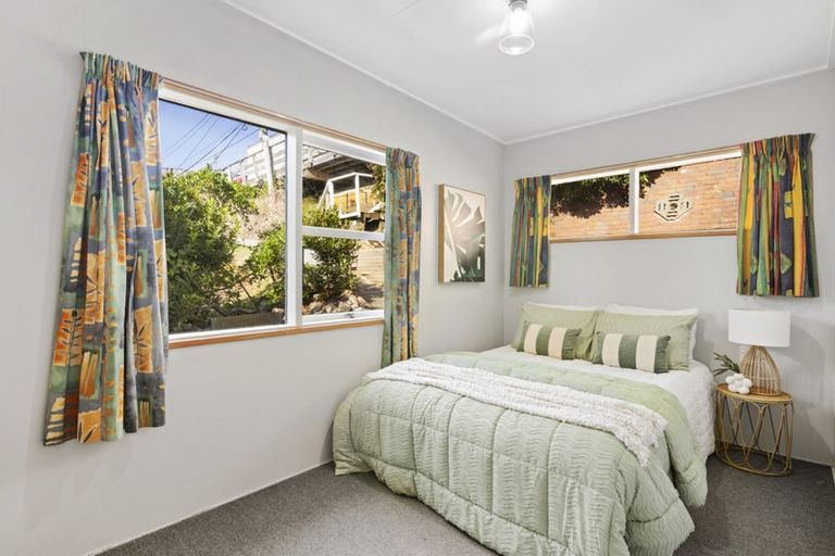 Photo of property in 115 Hornsey Road, Melrose, Wellington, 6023