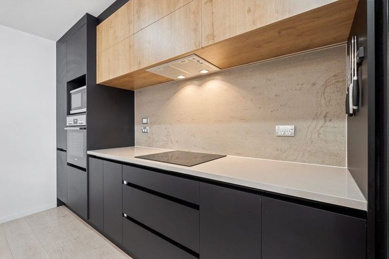 Photo of property in 3 Desalt Drive, Hobsonville, Auckland, 0616