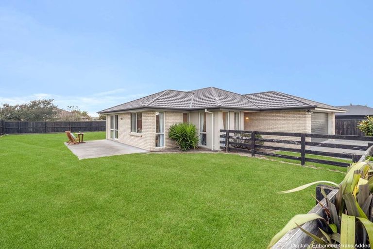 Photo of property in 8 Marble Court, Rolleston, 7614