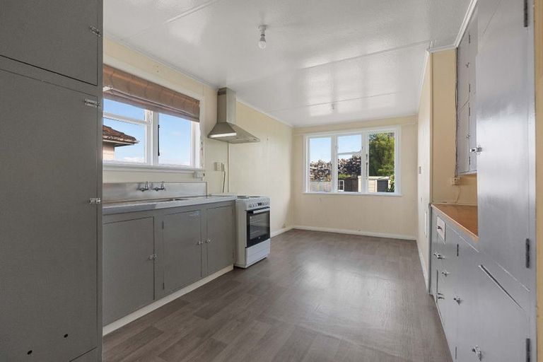 Photo of property in 162 Cole Street, Masterton, 5810