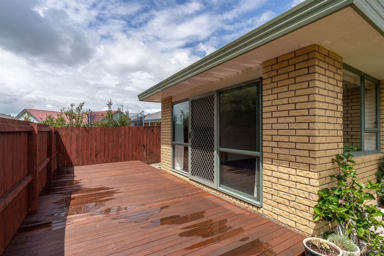 Photo of property in 15 Shannon Place, Nawton, Hamilton, 3200