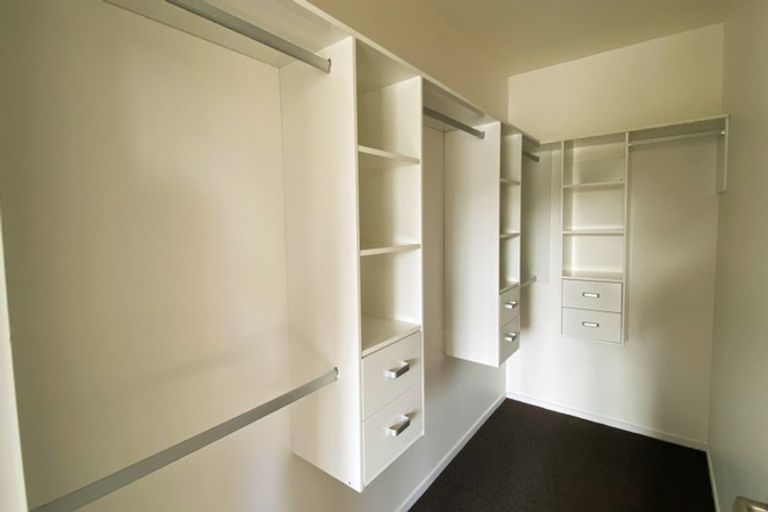 Photo of property in 12 Marsh Avenue, Forrest Hill, Auckland, 0620