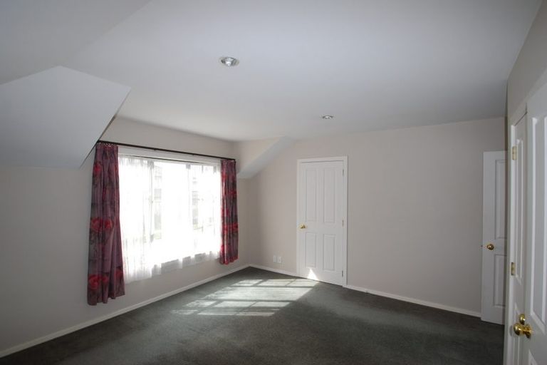 Photo of property in 70a Erlestoke Crescent, Churton Park, Wellington, 6037