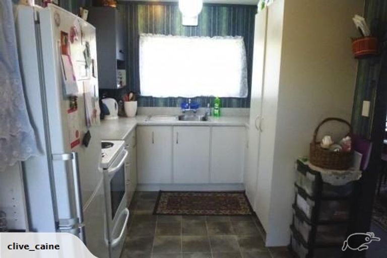 Photo of property in 6 Nettlingham Place, Te Puke, 3119