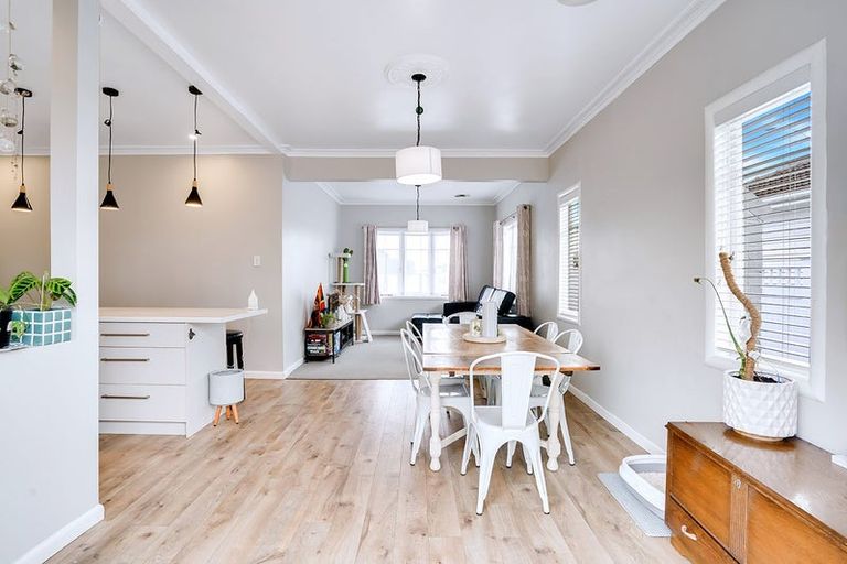 Photo of property in 340 Peachgrove Road, Fairfield, Hamilton, 3214