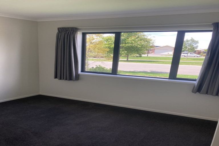 Photo of property in 47 Farnborough Way, Rolleston, 7615