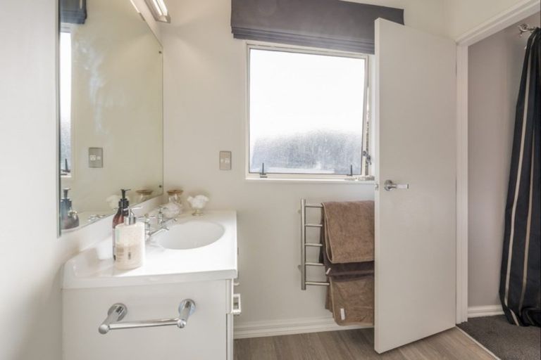 Photo of property in 43 Murray Court, Paraparaumu Beach, Paraparaumu, 5032