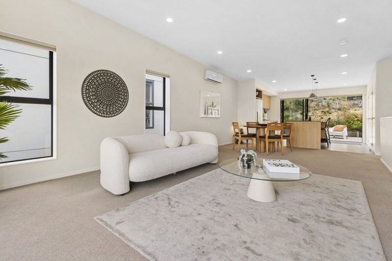 Photo of property in 18/104u Maupuia Road, Maupuia, Wellington, 6022