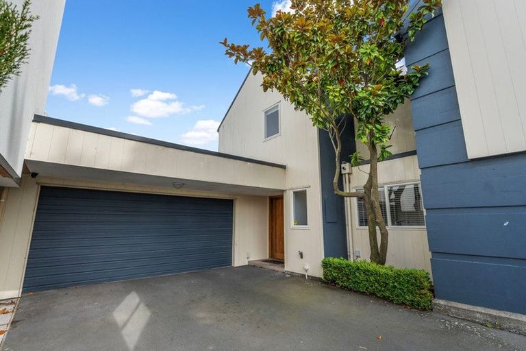Photo of property in 5/17 Eversleigh Street, St Albans, Christchurch, 8014
