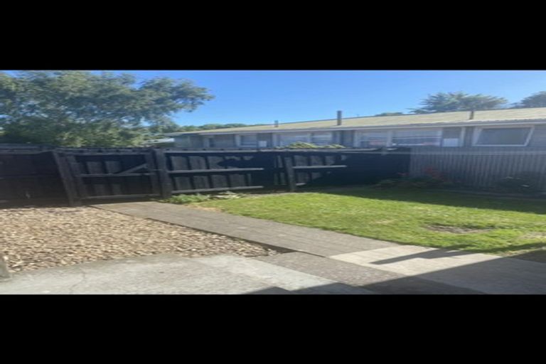 Photo of property in 2/30 Edgeware Road, St Albans, Christchurch, 8014