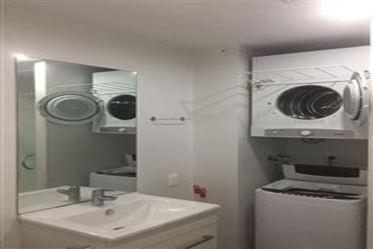 Photo of property in 506/20 Mccrae Way, New Lynn, Auckland, 0600