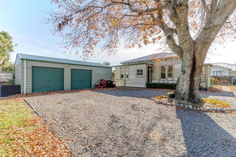 Photo of property in 62 Kent Street, Carterton, 5713