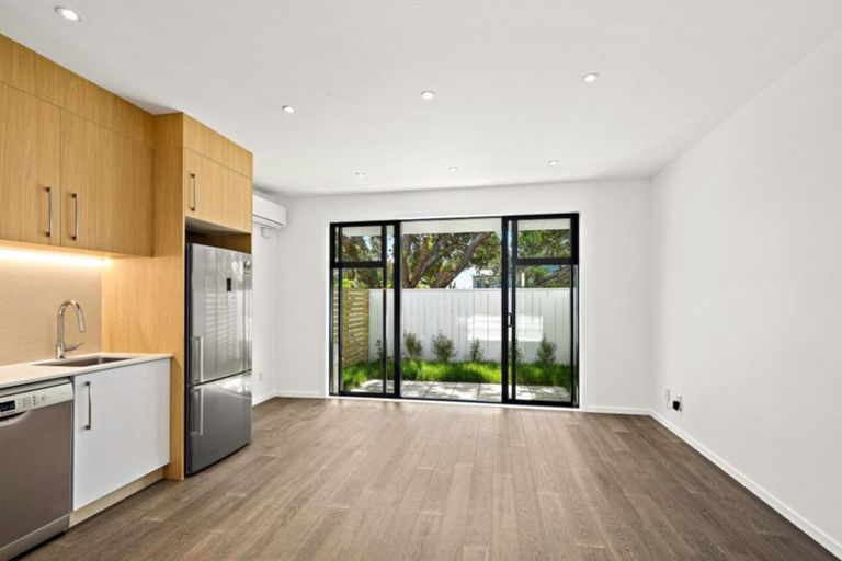 Photo of property in 9/447 Hibiscus Coast Highway, Orewa, 0931