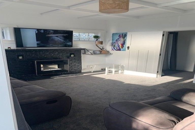 Photo of property in 124 Waimea Road, Nelson South, Nelson, 7010