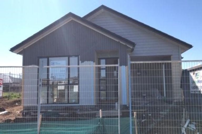 Photo of property in 303 Victoria Street West, Pukekohe, 2120