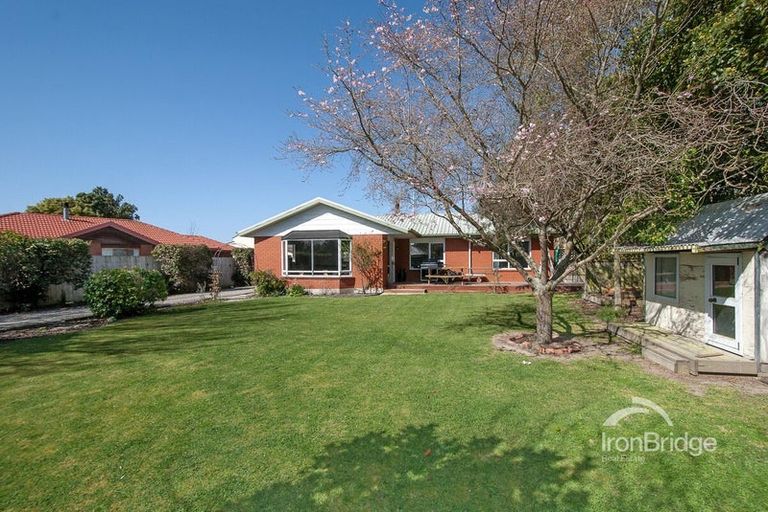 Photo of property in 12 De Renzie Place, Kirwee, Darfield, 7571