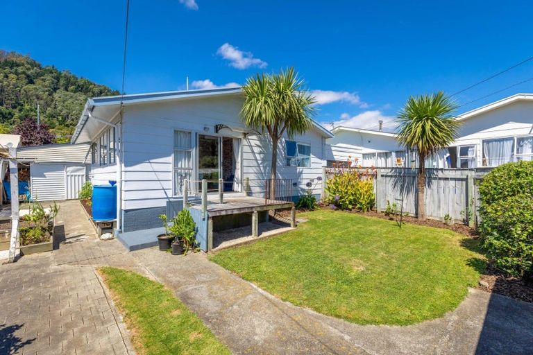 Photo of property in 223 Kawai Street South, Nelson South, Nelson, 7010