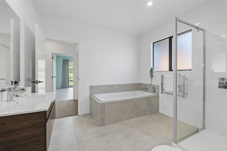 Photo of property in 1356a South Road, Kaitake, New Plymouth, 4374