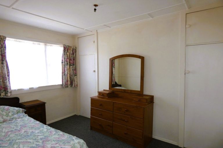 Photo of property in 47 Domett Street, Westport, 7825