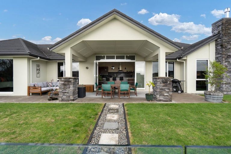 Photo of property in 13 Alan Livingston Drive, Cambridge, 3434