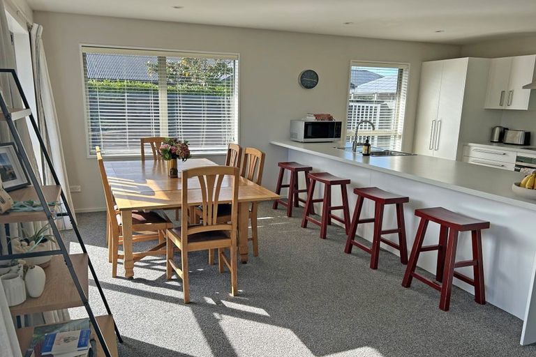 Photo of property in 14 Pimlico Place, Rangiora, 7400