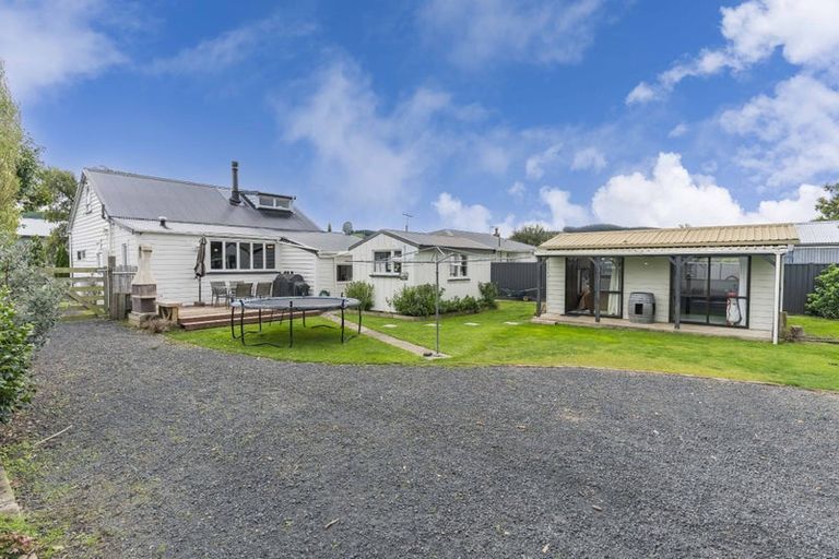 Photo of property in 5 Orme Street, Outram, 9019