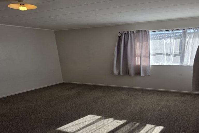 Photo of property in 1/12 Darnell Street, Fitzroy, New Plymouth, 4312