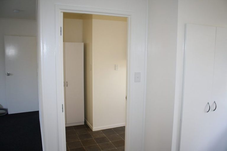Photo of property in 2/119 Nile Road, Milford, Auckland, 0620