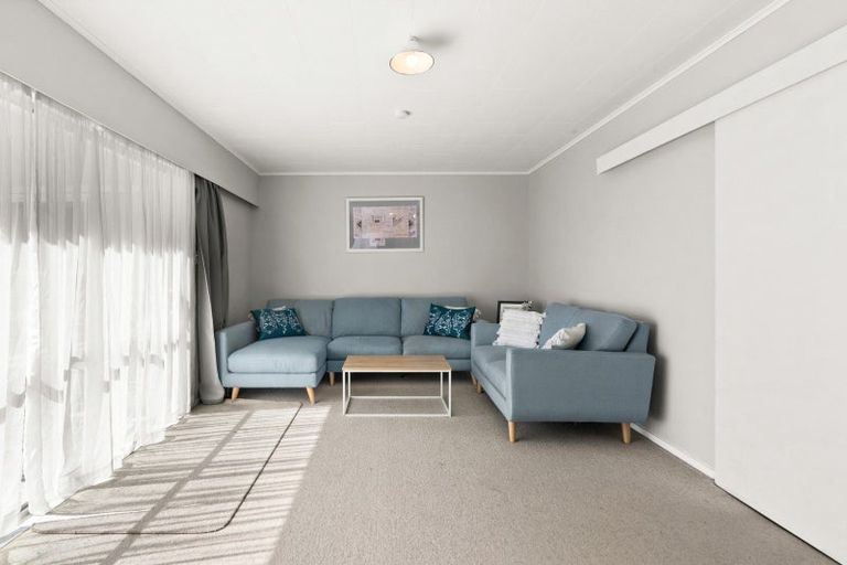 Photo of property in 2/6 Russell Road, Marewa, Napier, 4110