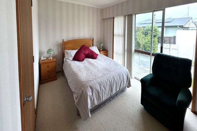 Photo of property in 26 Burn Street, Holmes Hill, Oamaru, 9401