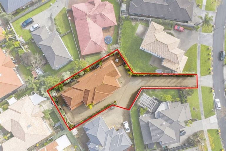 Photo of property in 13 Dunvegan Rise, East Tamaki Heights, Auckland, 2016