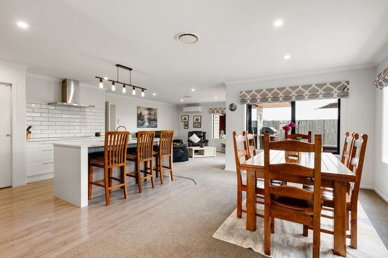 Photo of property in 46 Norfolk Drive, Cambridge, 3434