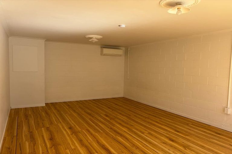 Photo of property in 8 Wanaka Place, Glenview, Hamilton, 3206