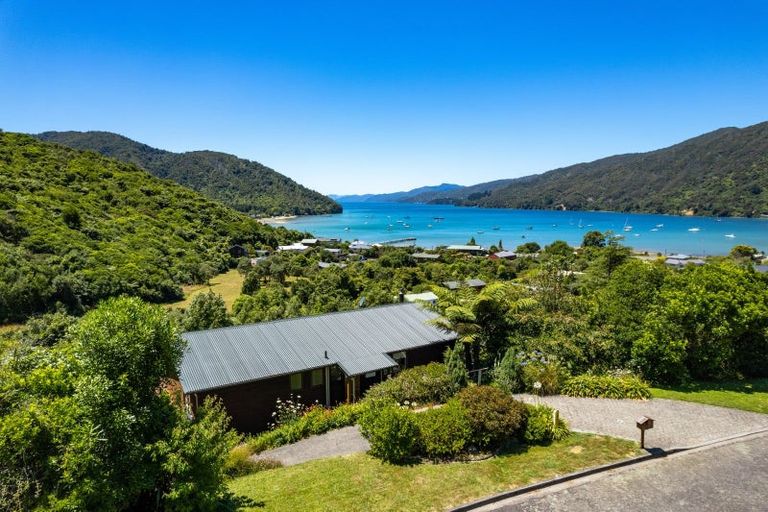 Photo of property in 26 Tirimoana Terrace, Anakiwa, Picton, 7281
