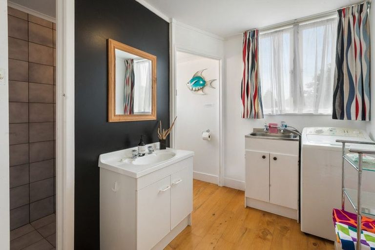 Photo of property in 15 Snell Crescent, Waihi Beach, 3611