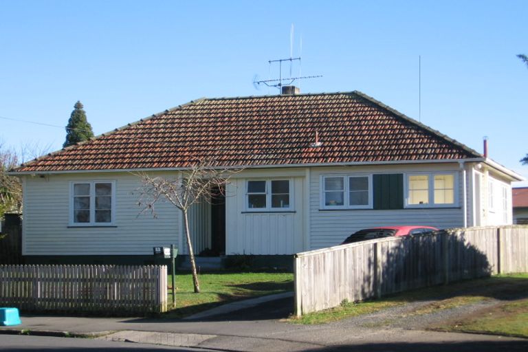 Photo of property in 5 Freyberg Street, Hamilton East, Hamilton, 3216