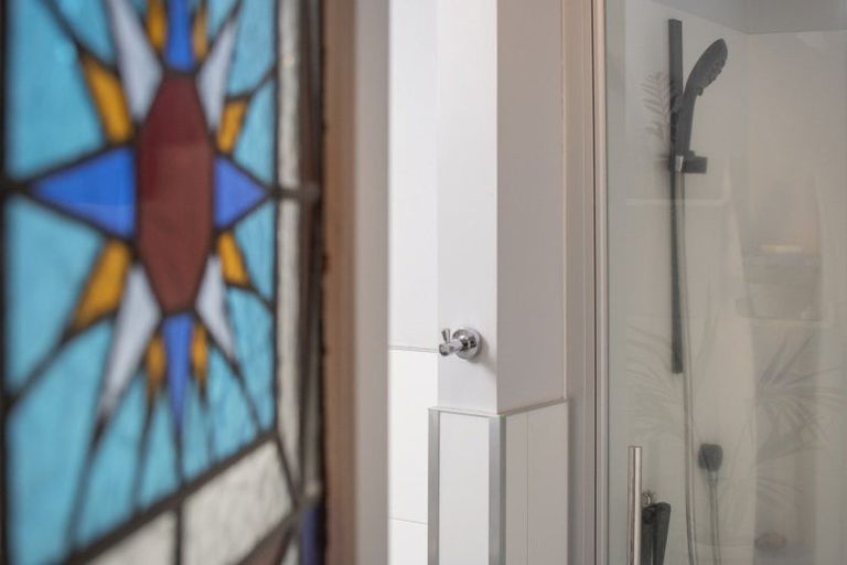 Photo of property in 366a Devonport Road, Tauranga South, Tauranga, 3112