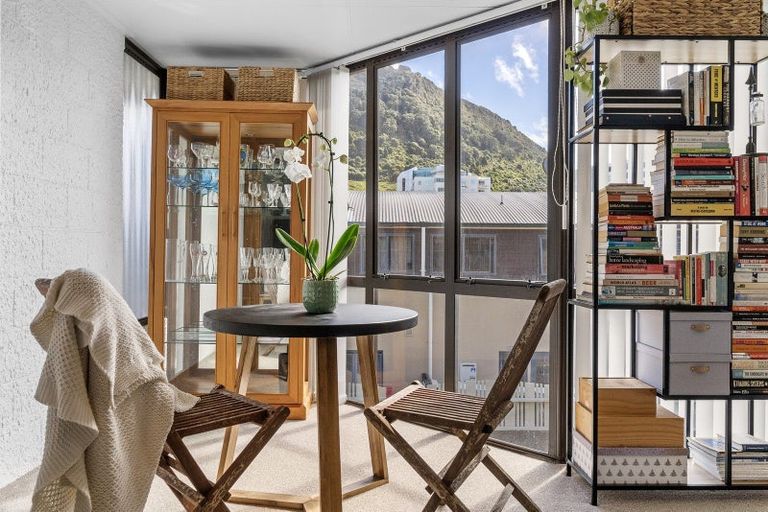 Photo of property in 40 Maunganui Road, Mount Maunganui, 3116